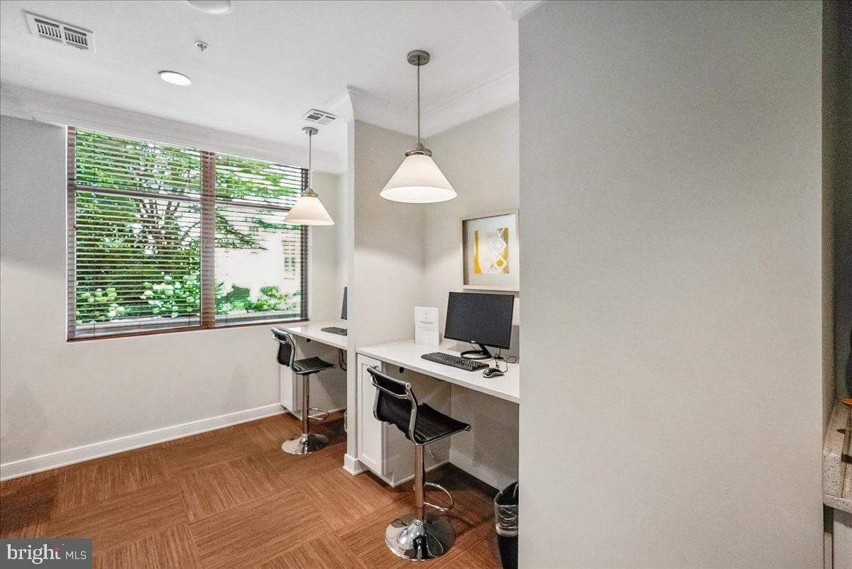 12000 Market Street #286 photo 25