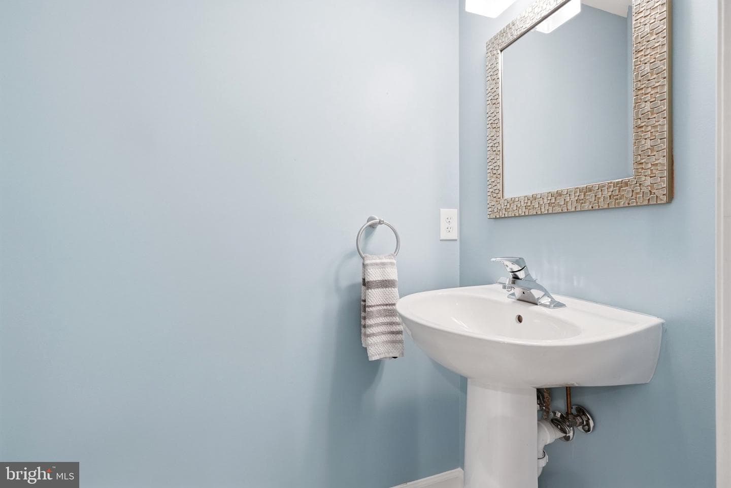 5439 Summer Leaf Lane photo 29