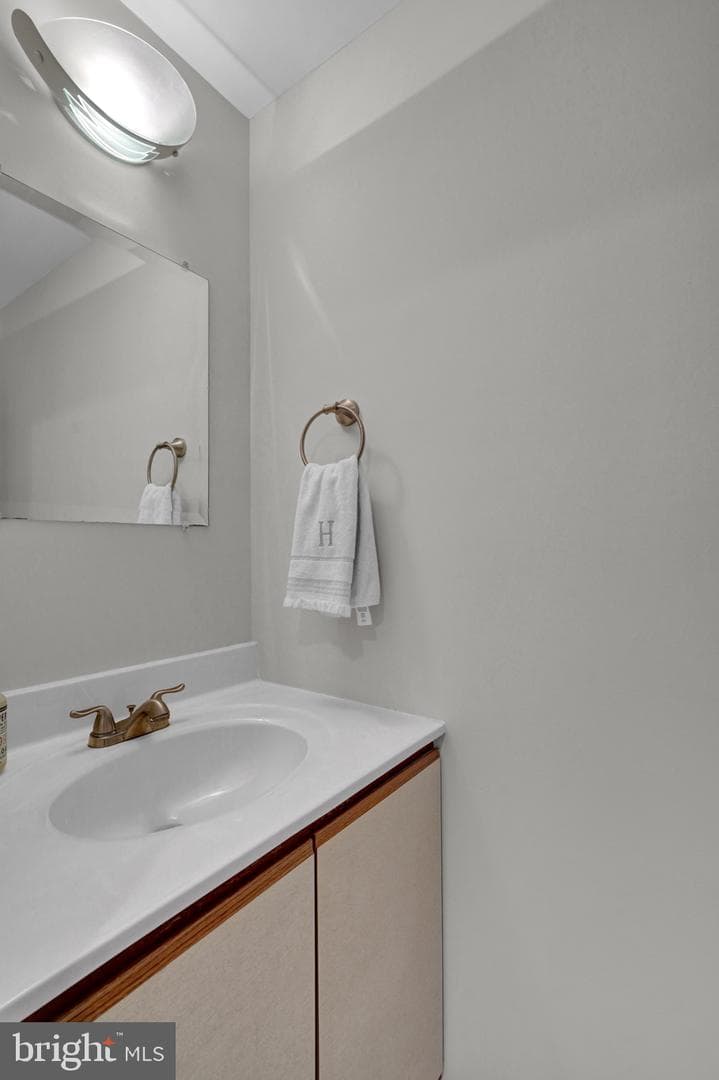 7576 Wood Mist Lane photo 8