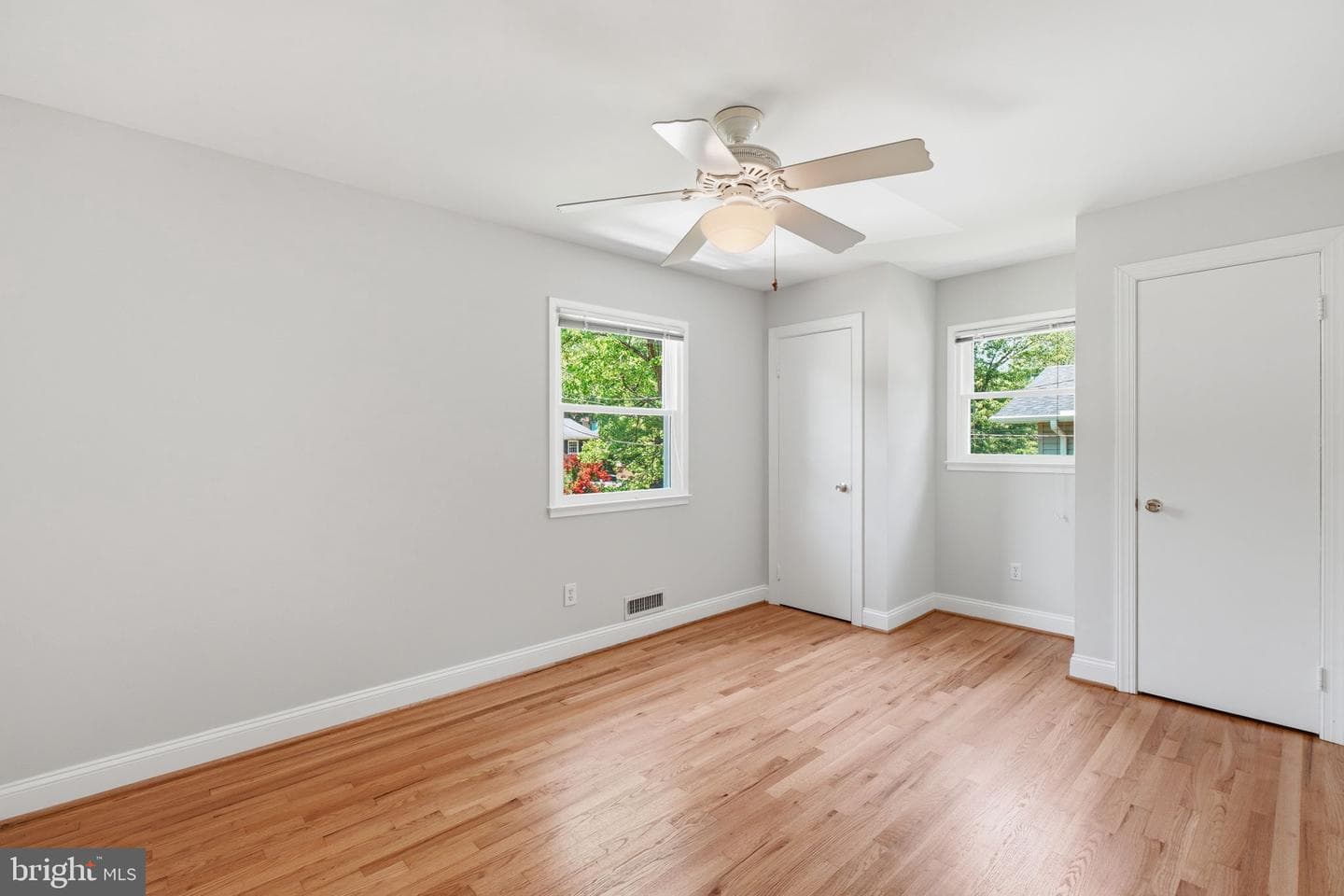 8501 Cherry Valley Lane photo 17