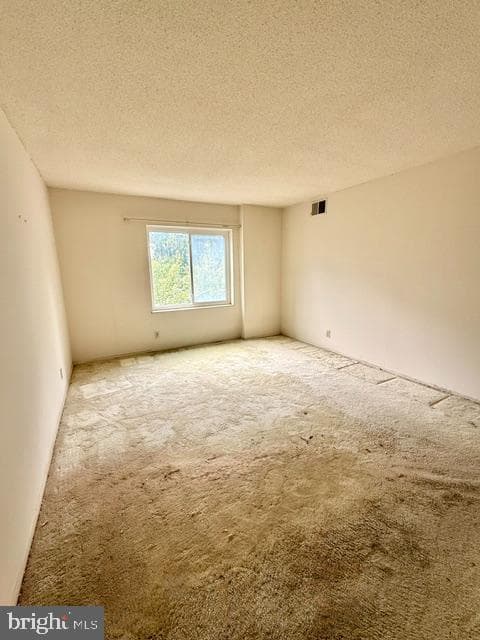 8370 Greensboro Drive #218 photo 11