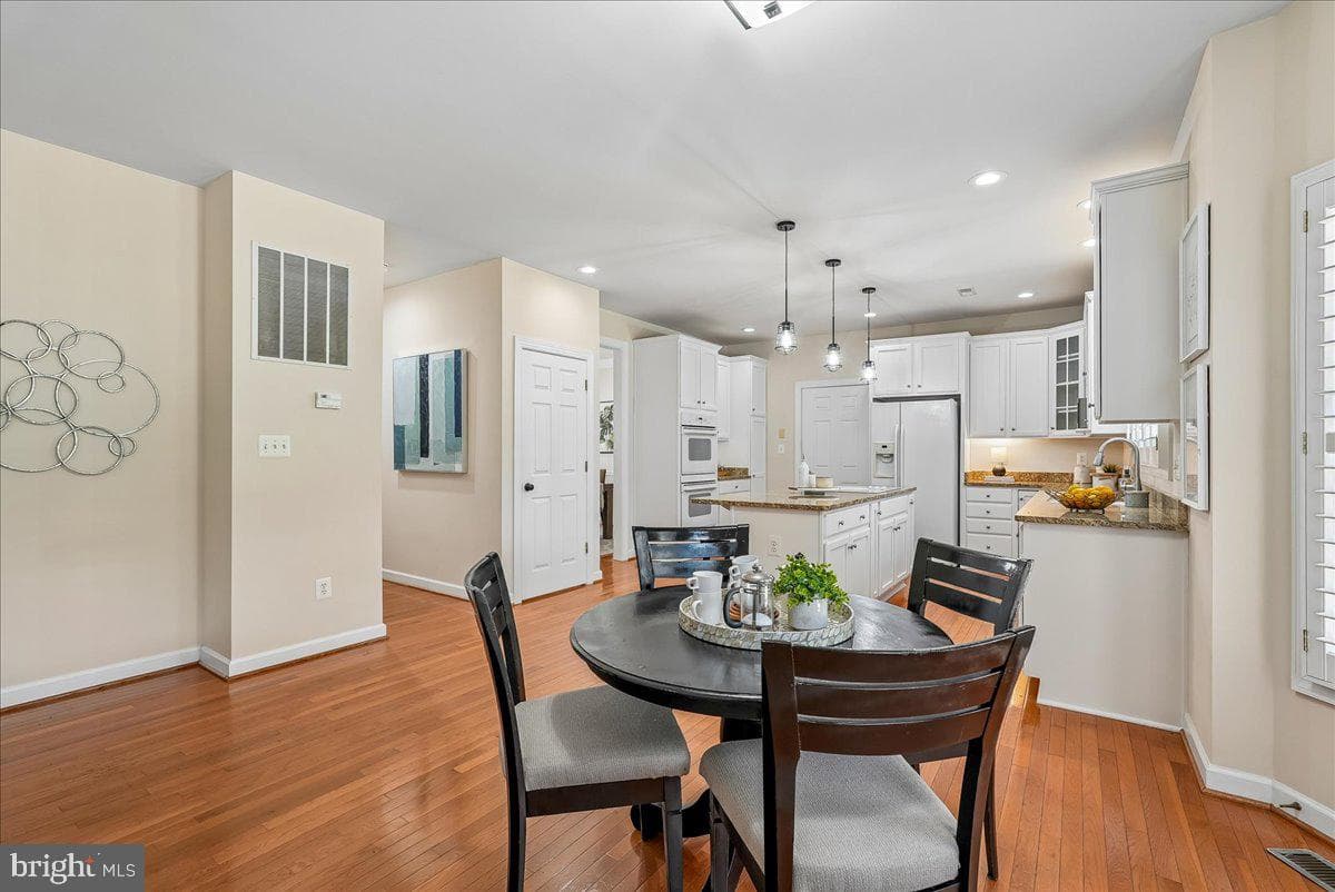 6322 Halsey Road photo 20