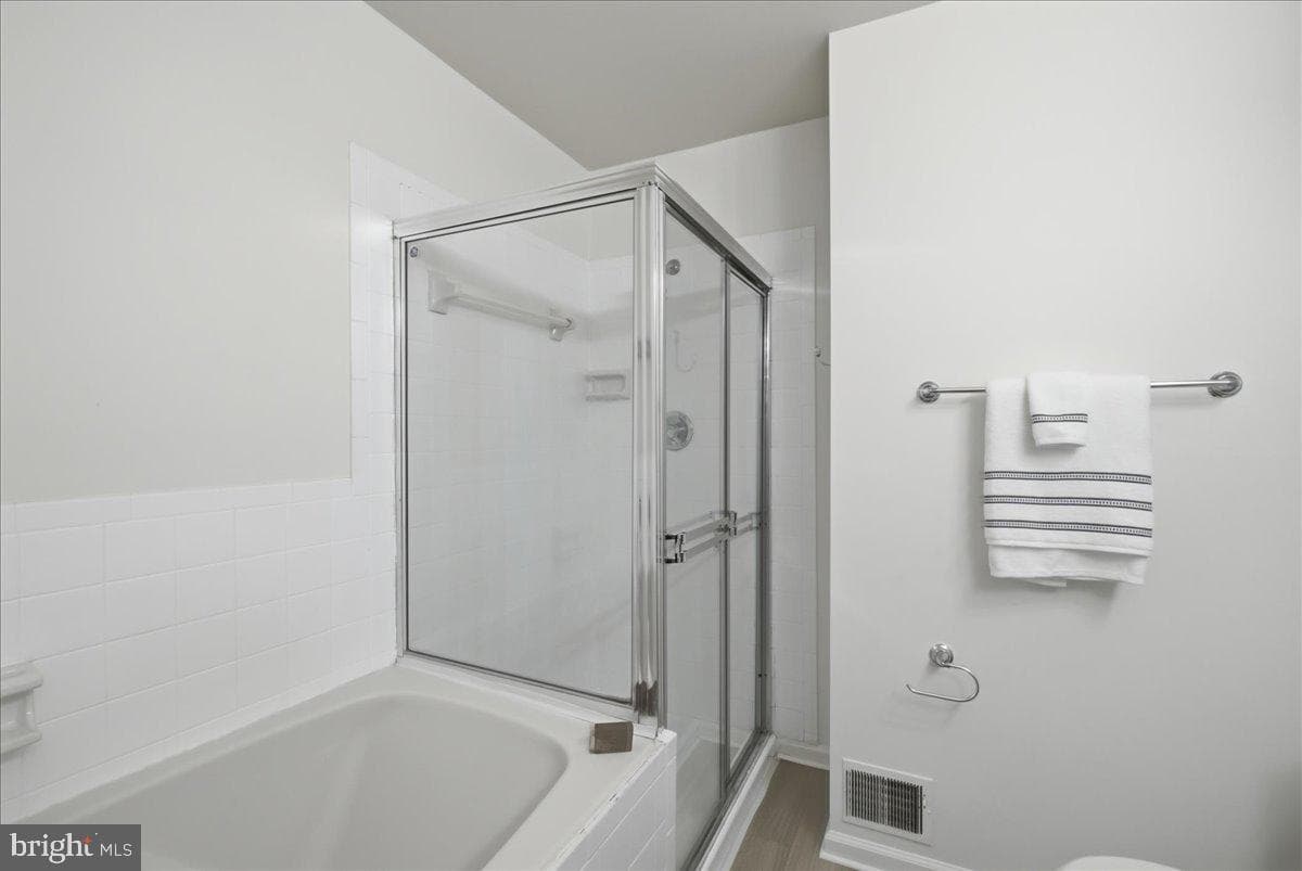8902 Winding Hollow Way photo 15