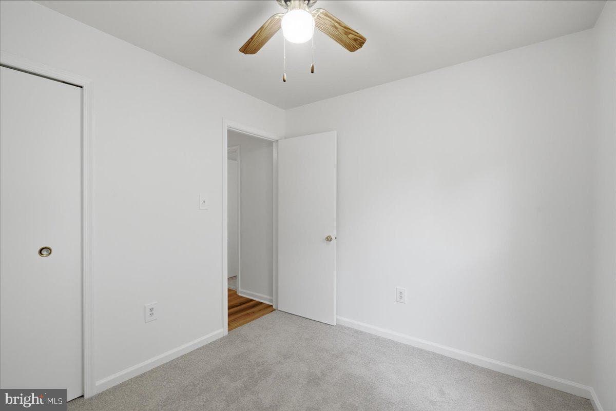 8902 Winding Hollow Way photo 21