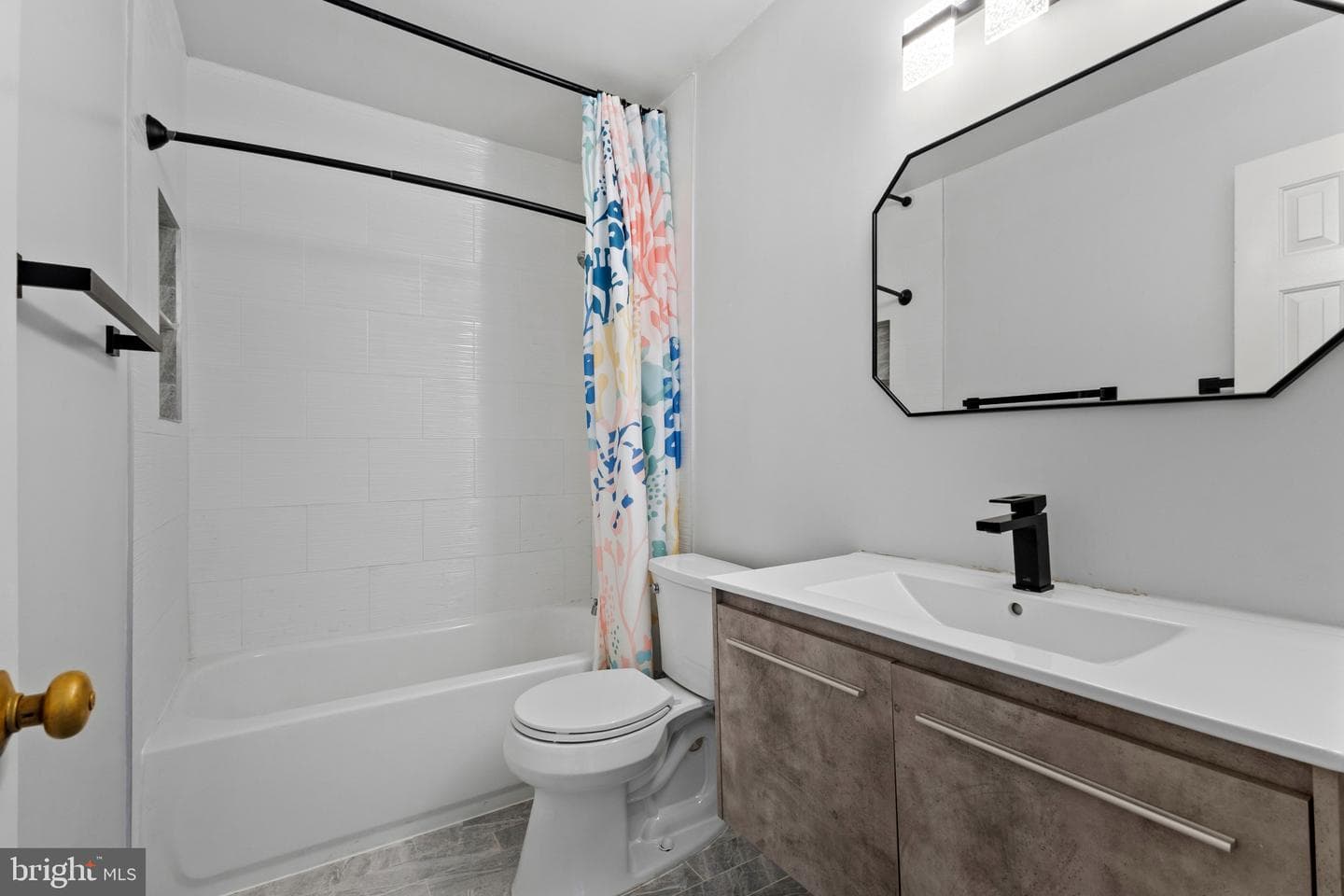 9619 Hillock Court photo 14