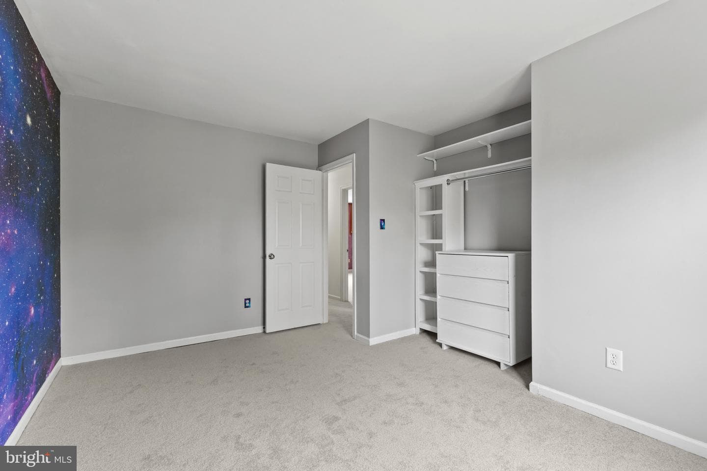 9619 Hillock Court photo 16