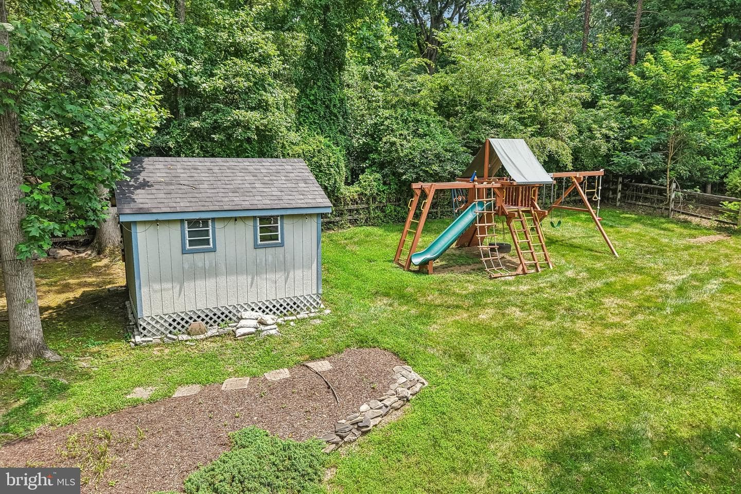 2903 Taj Drive photo 45