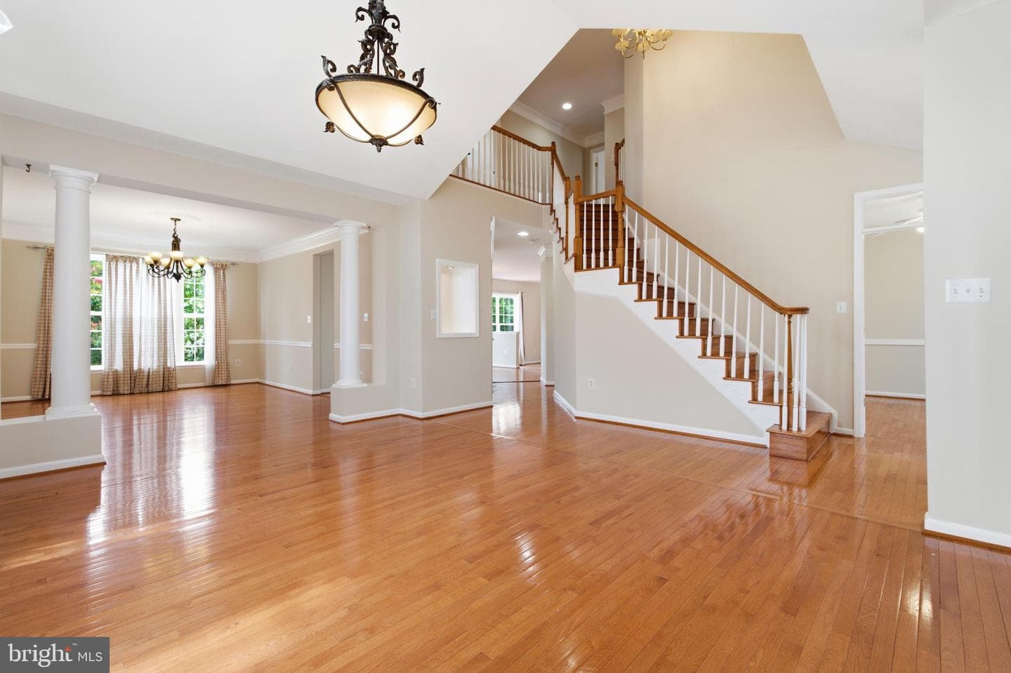 7608 Mcweadon Lane photo 3