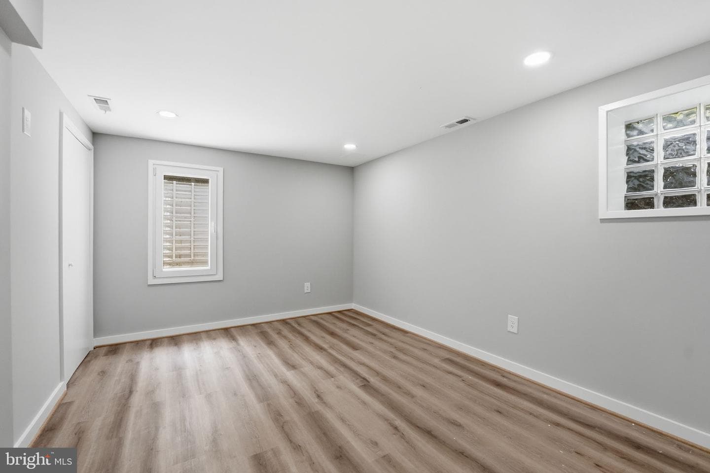 3211 Chichester Lane photo 55