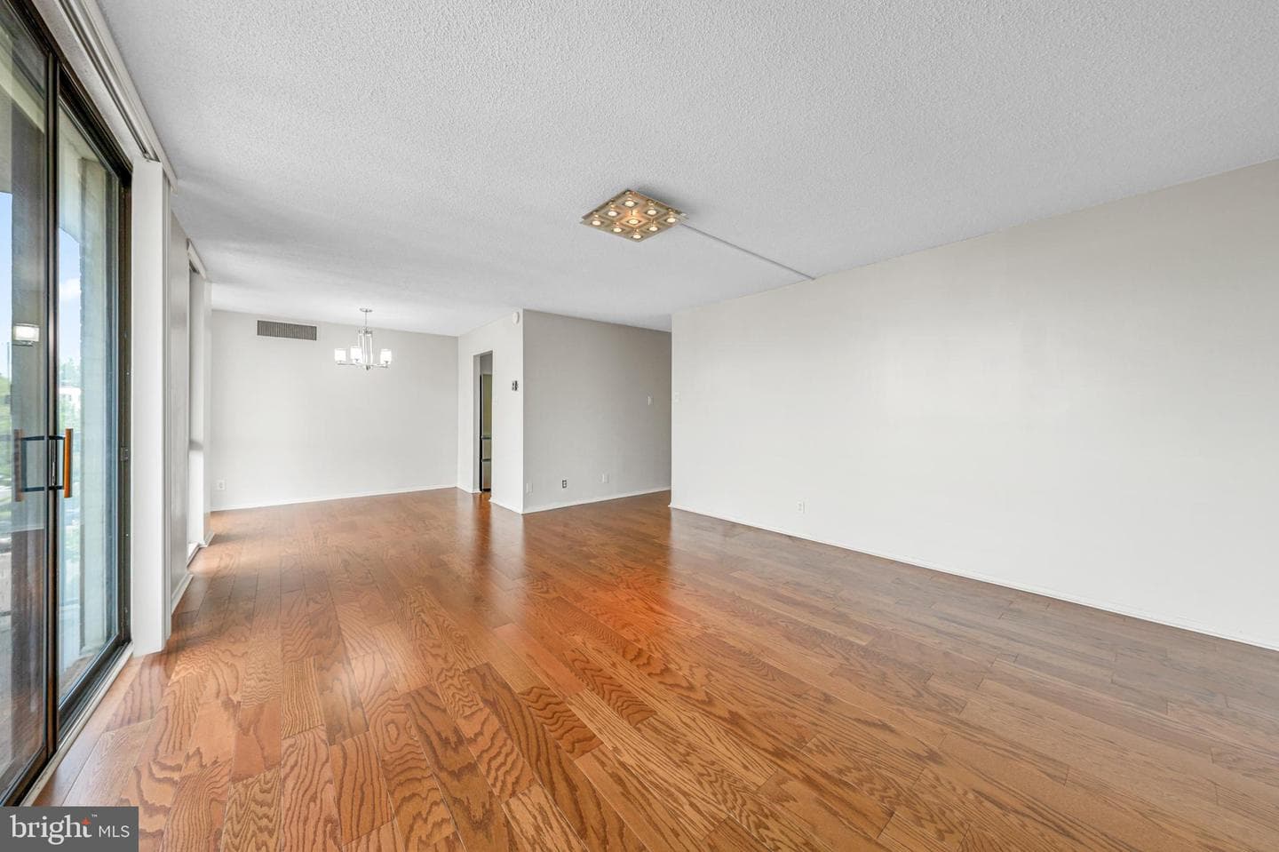 6800 Fleetwood Road #313, Mclean