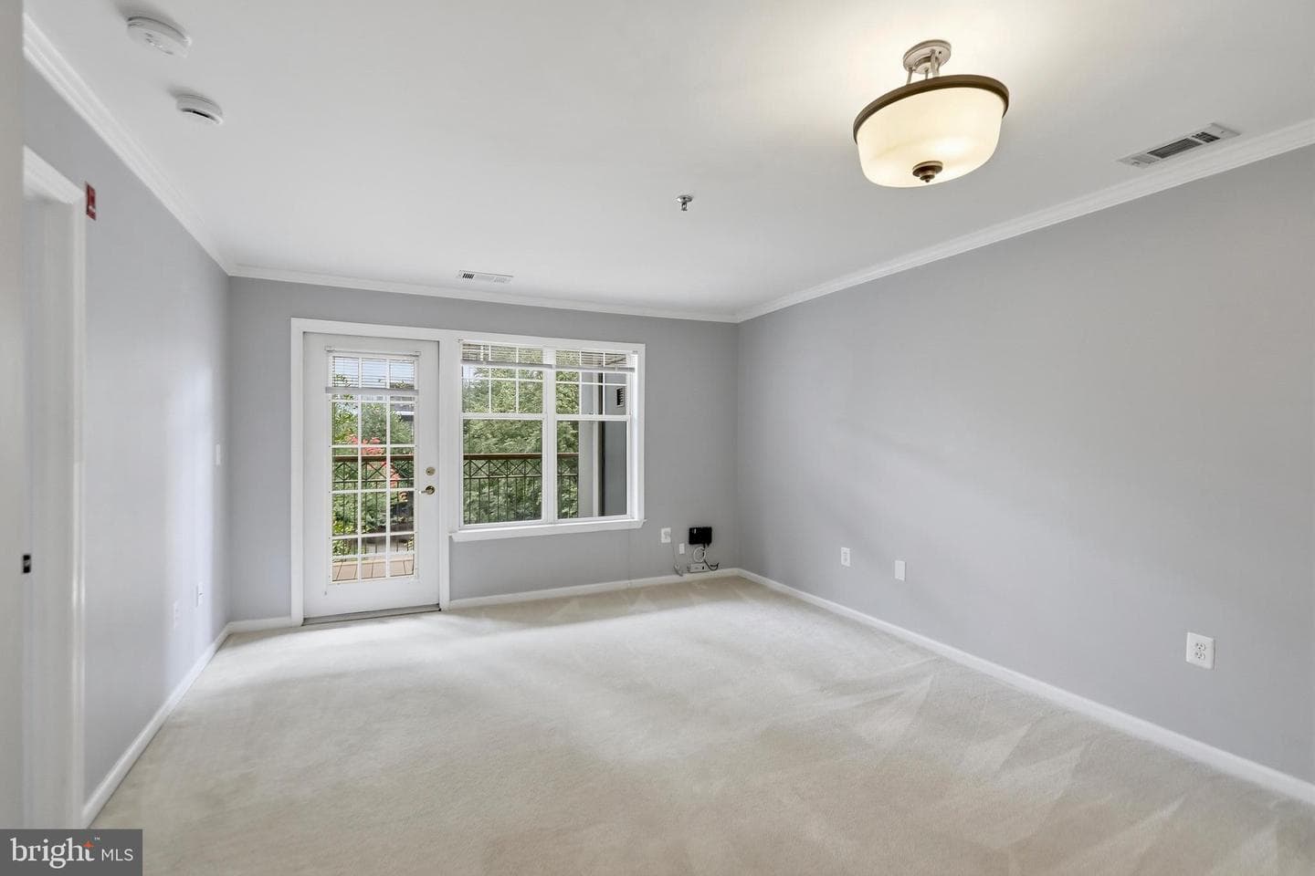 5565 Seminary Road #314 photo 10