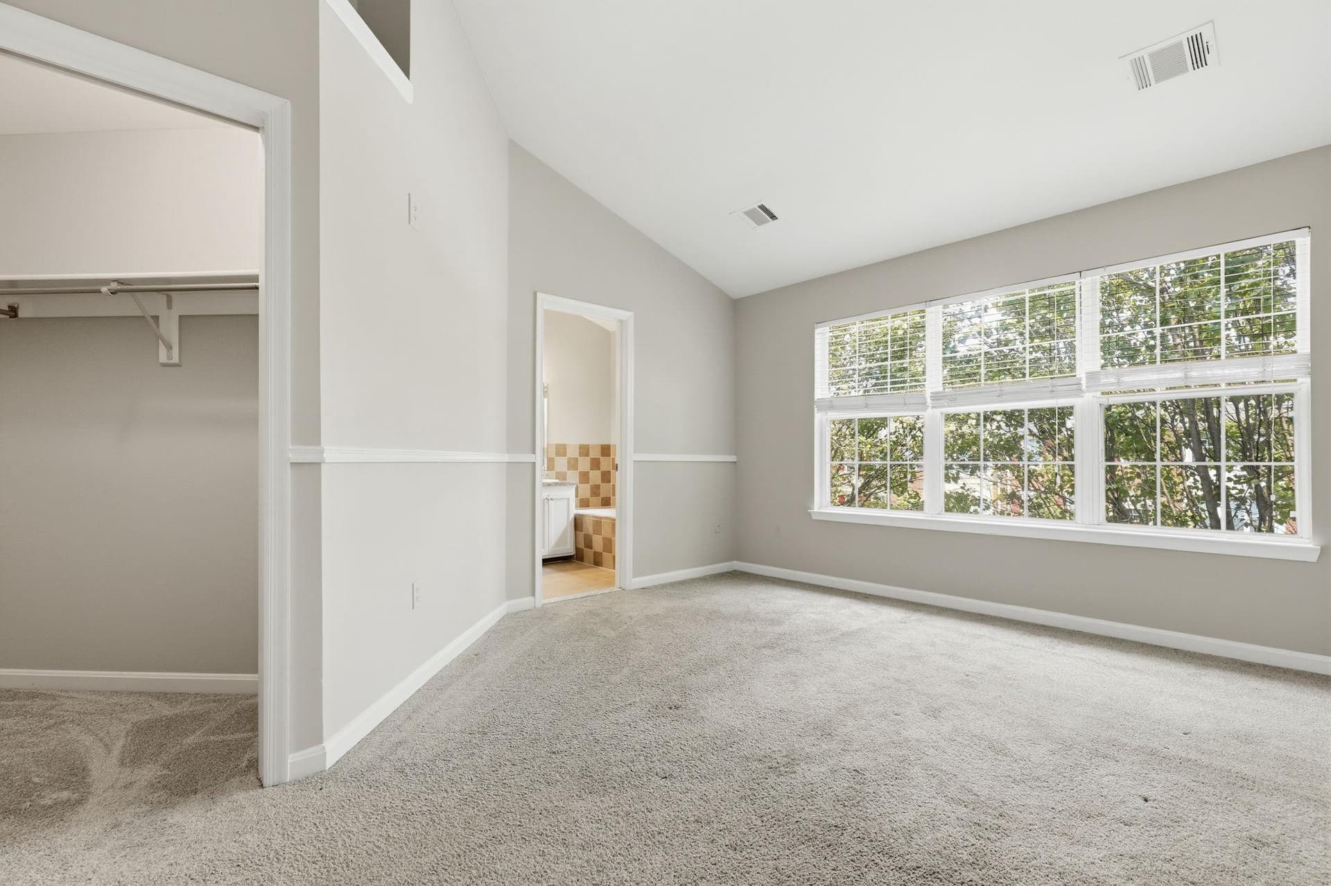 13157 Quail Creek Lane photo 11
