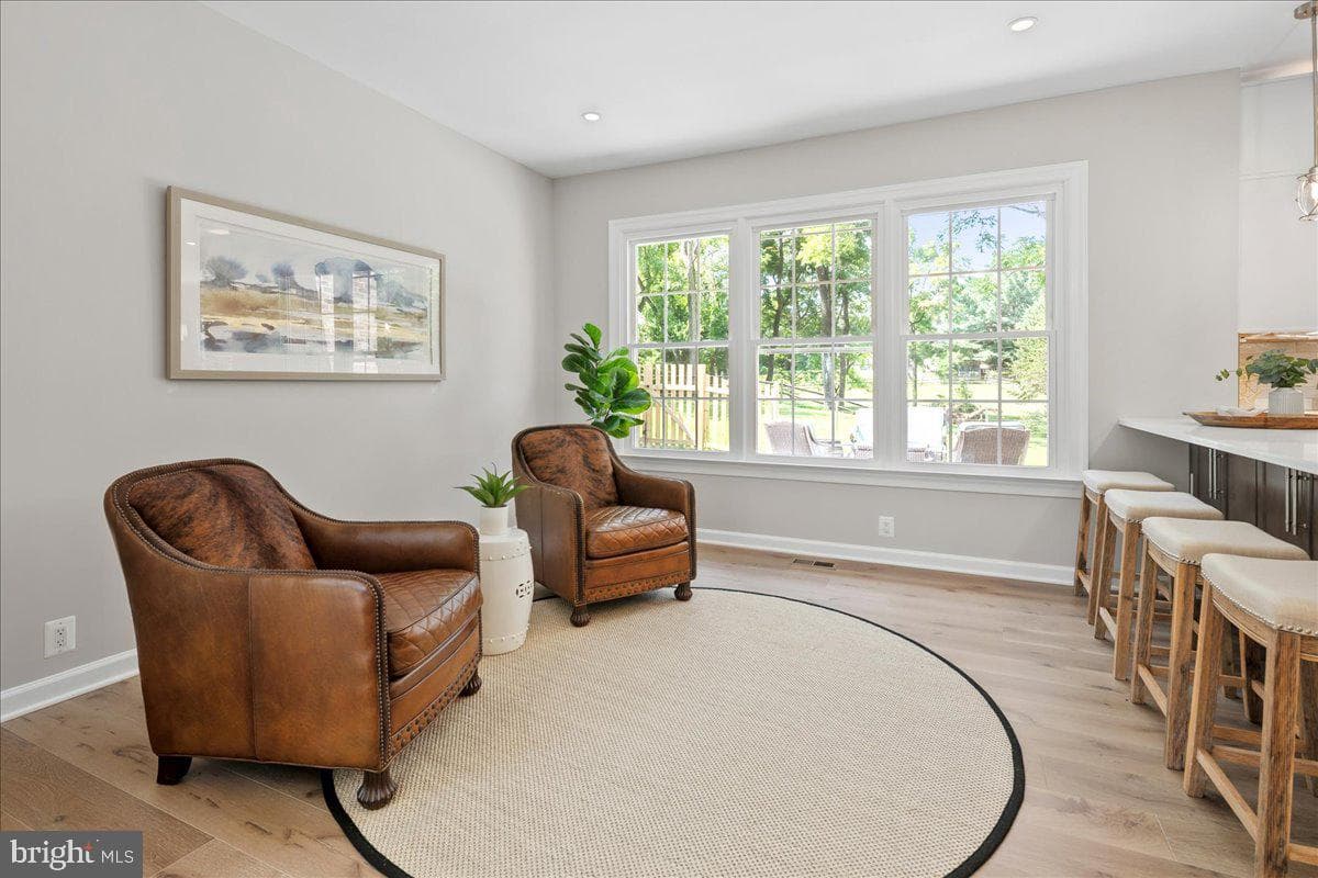353 Gallop Wood Place photo 18