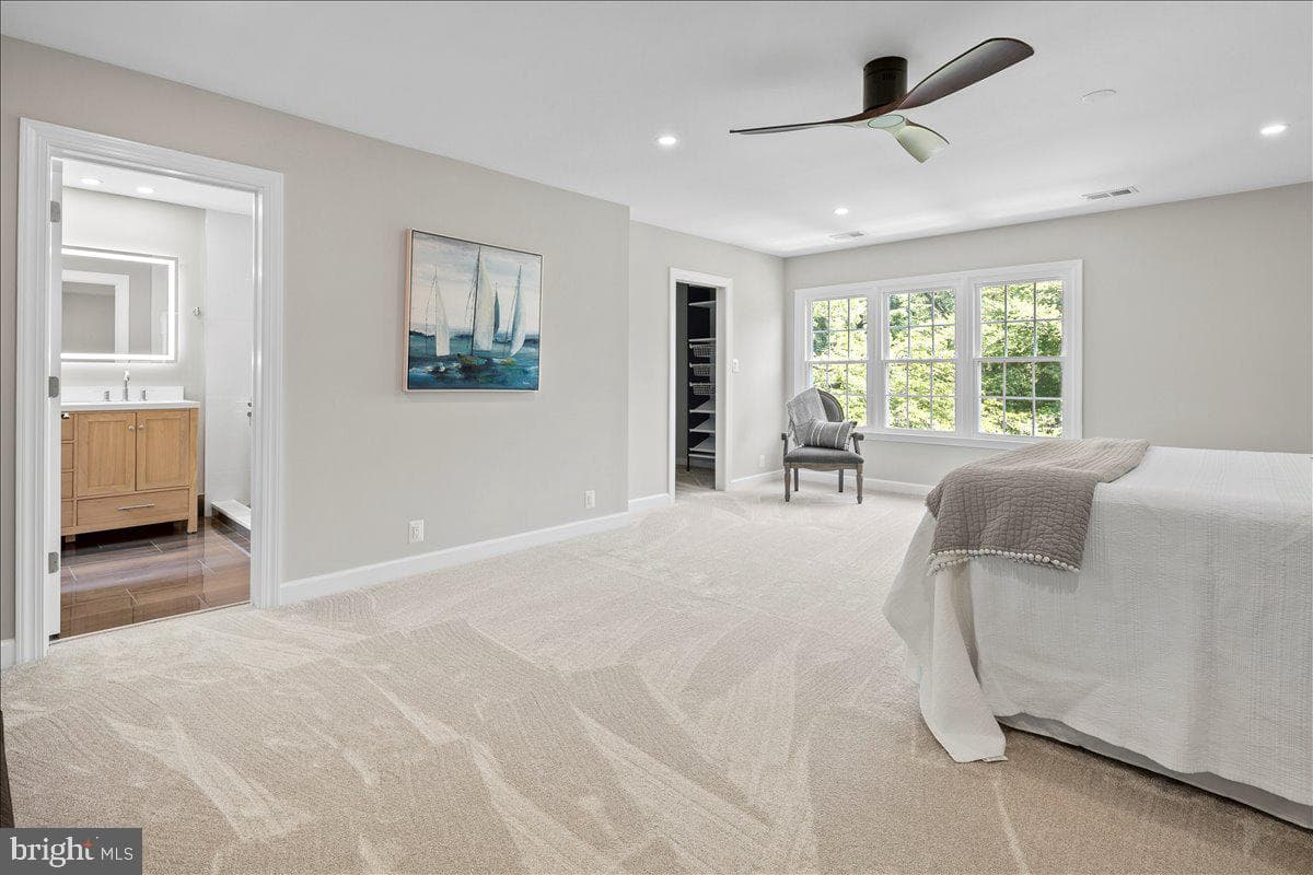 353 Gallop Wood Place photo 54