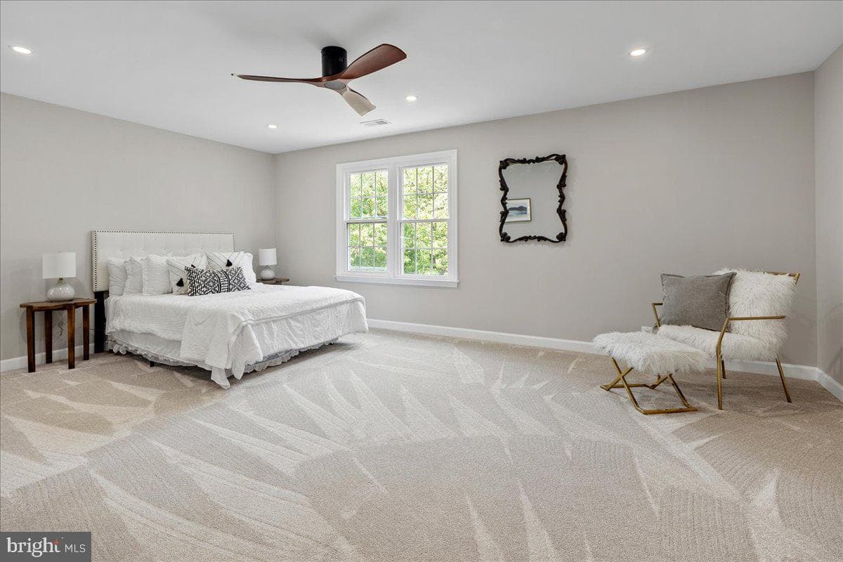 353 Gallop Wood Place photo 63