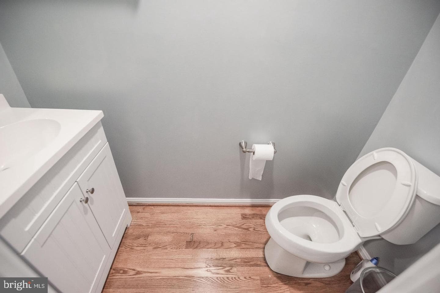 6611 Rosecroft Place photo 22
