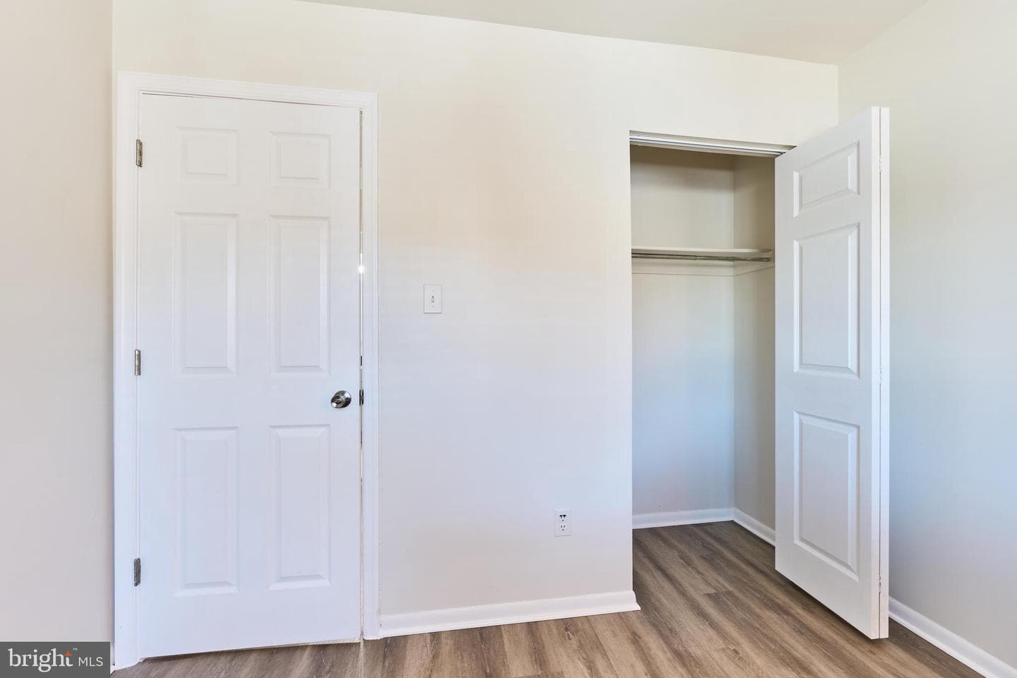 3815 Burlingame Place #33e photo 33