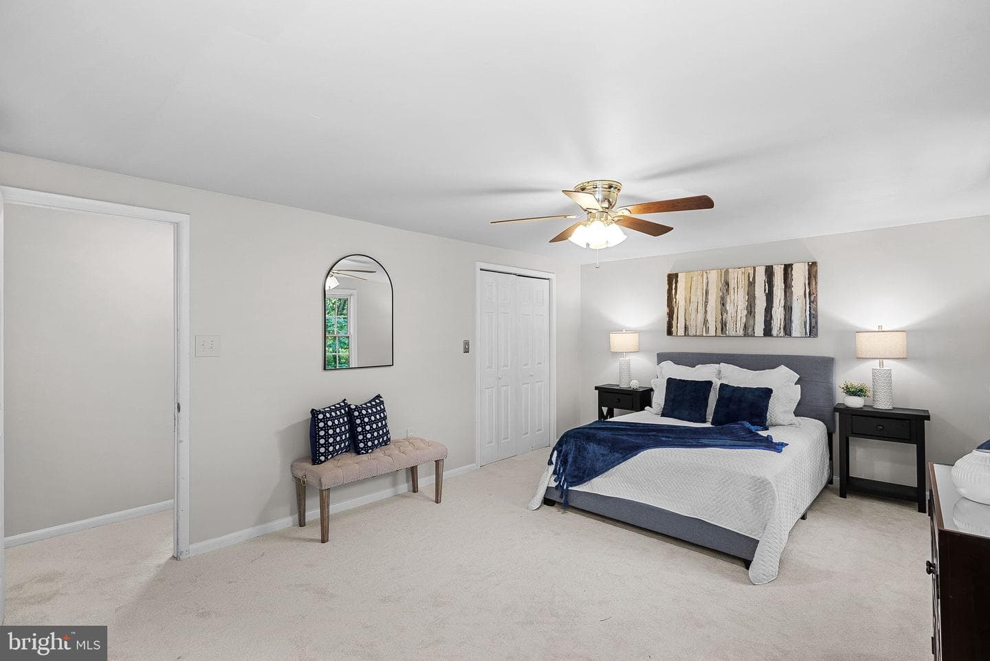 2284 Dosinia Court photo 29