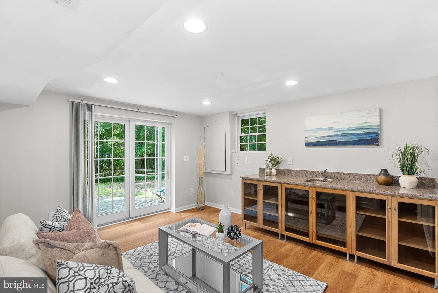 2284 Dosinia Court photo 45