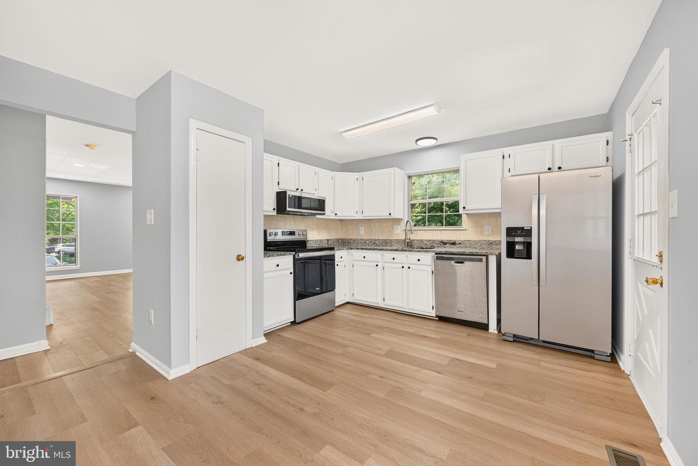 6920 Hovingham Court photo 8