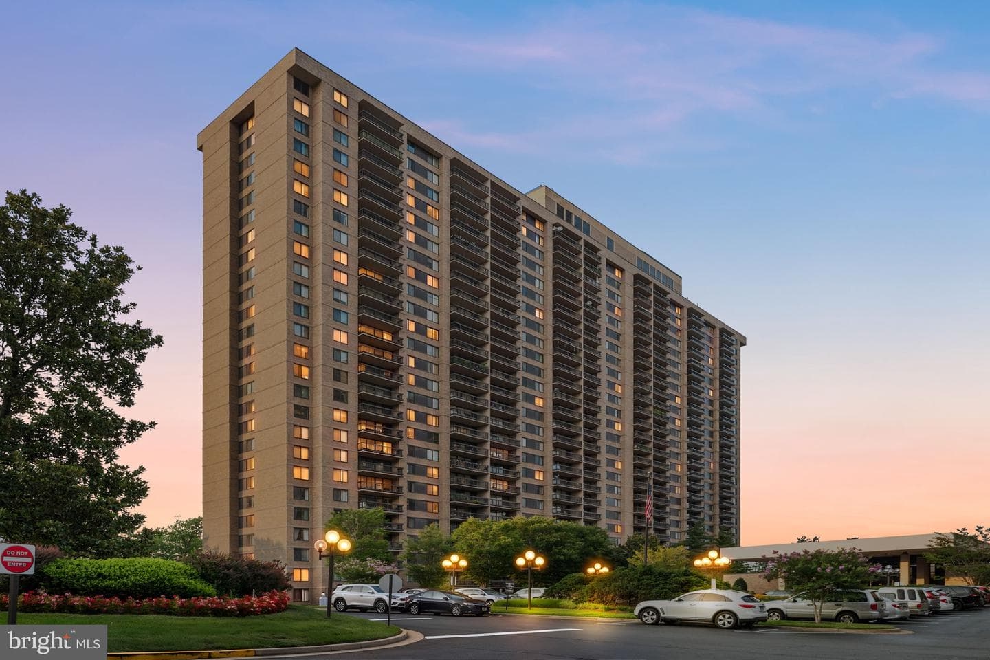 3701 S George Mason Drive #916n photo 34