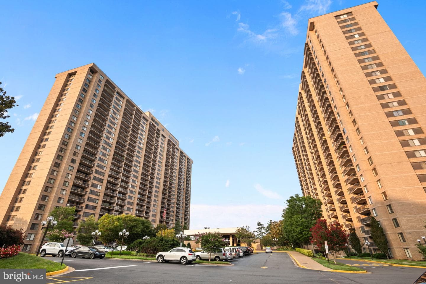 3701 S George Mason Drive #916n photo 37
