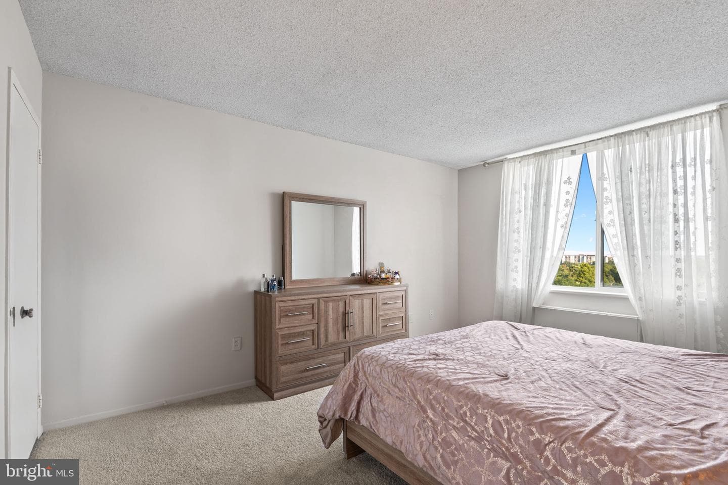 3705 S George Mason Drive #914s photo 21