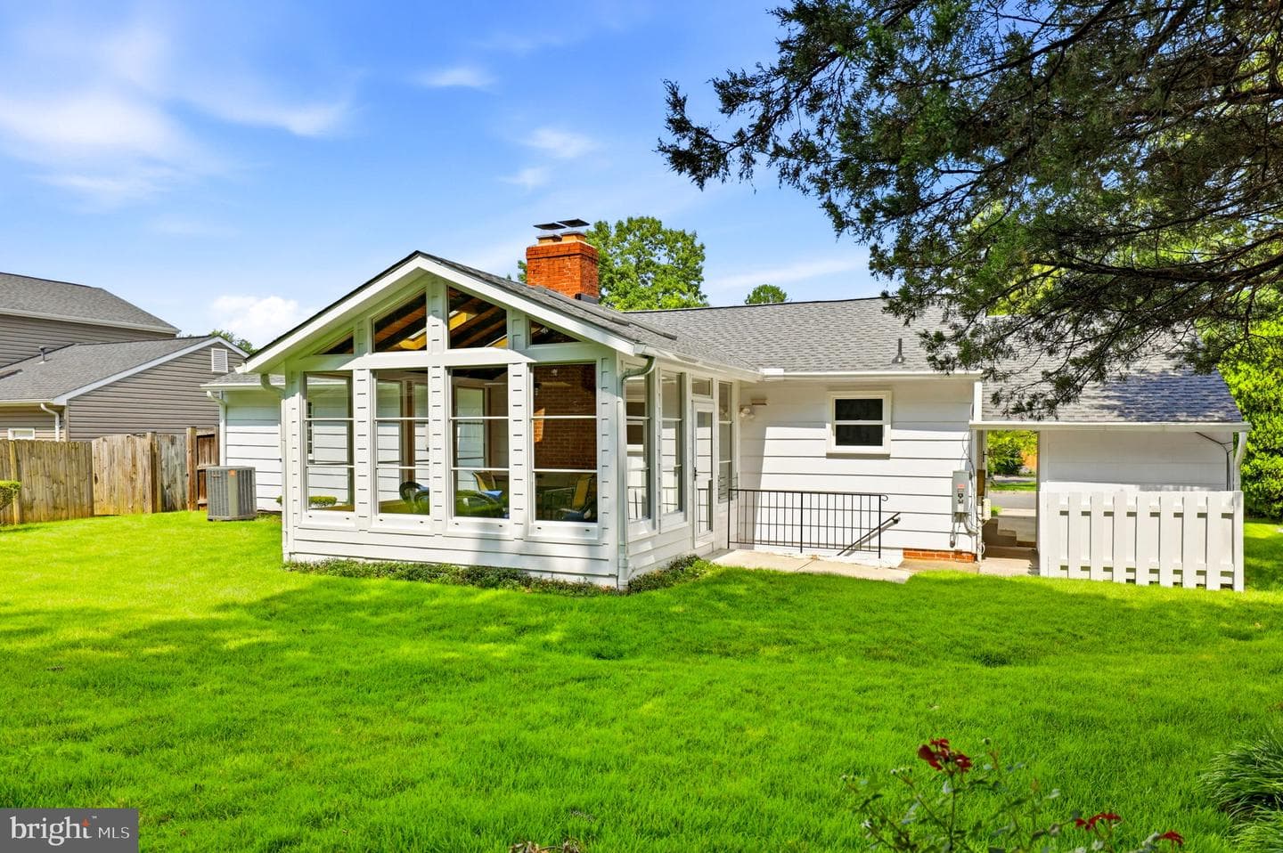 14833 Cranoke Street photo 52