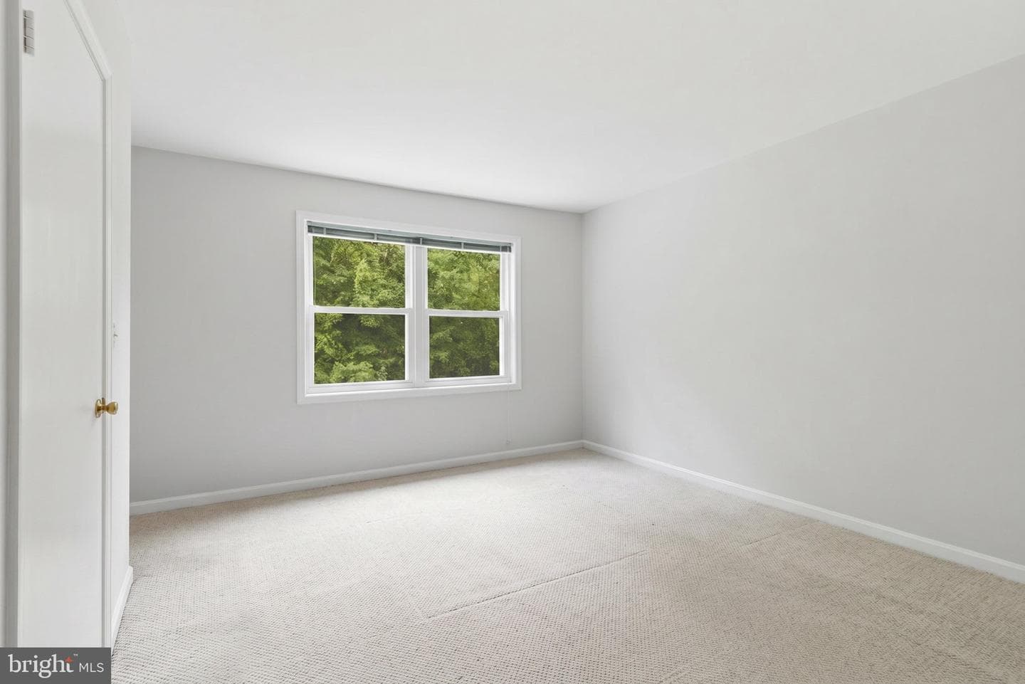 10159 Wavell Road photo 33