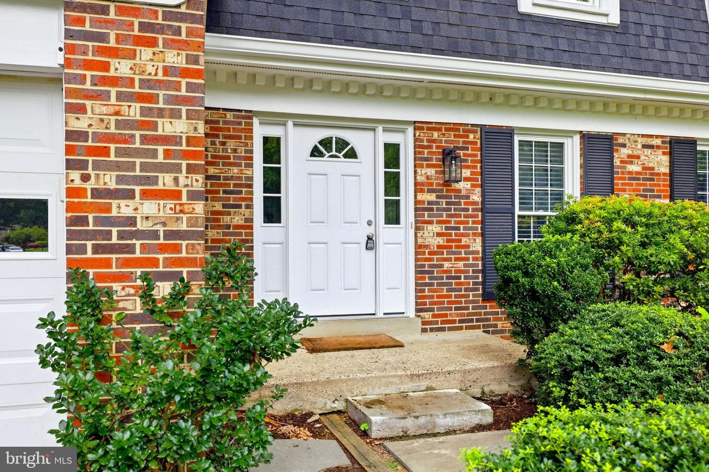 9811 Vertain Court photo 70