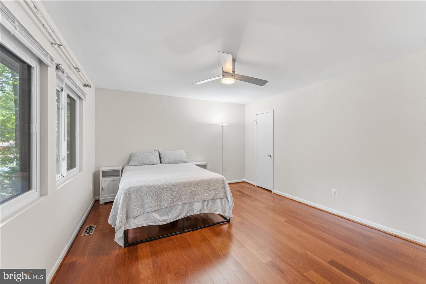 2235 Wheelwright Court photo 17