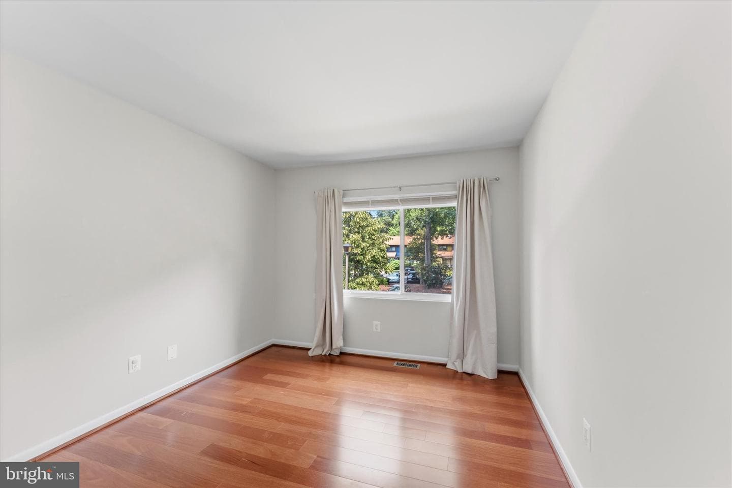 2235 Wheelwright Court photo 20