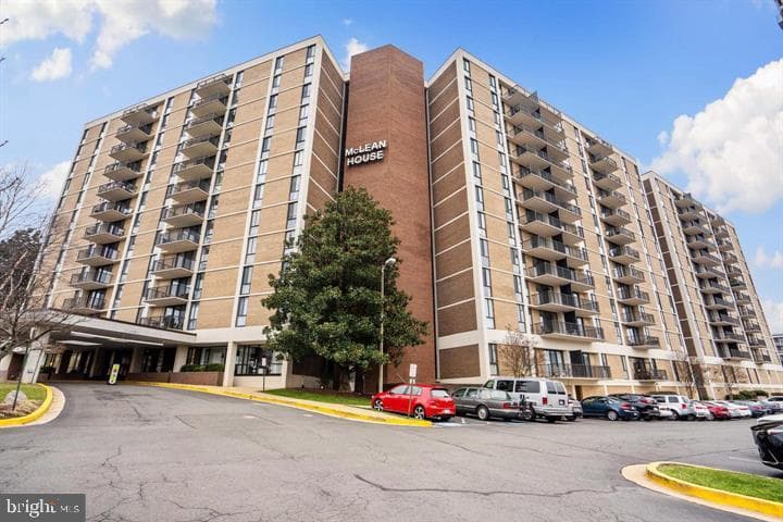 6800 Fleetwood Road #208 photo 38
