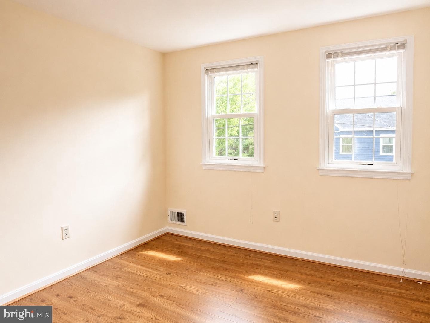 8227 Mcclelland Place photo 16
