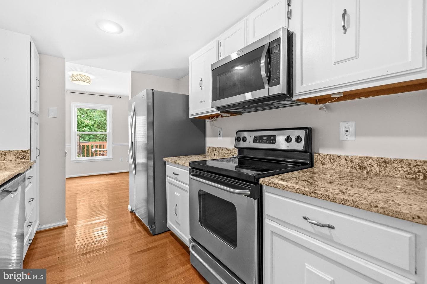 6279 Kerrydale Drive photo 13