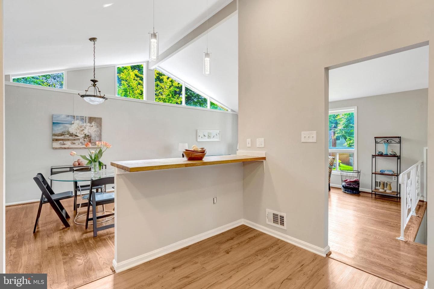 8622 Kenilworth Drive photo 8