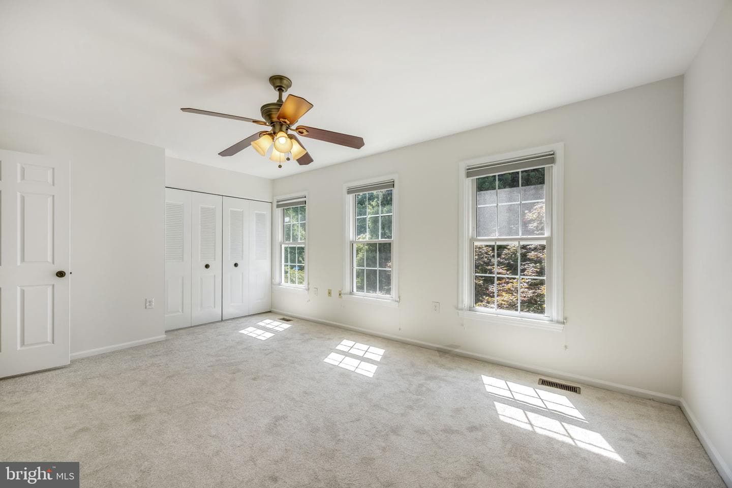 5703 Gladden photo 17
