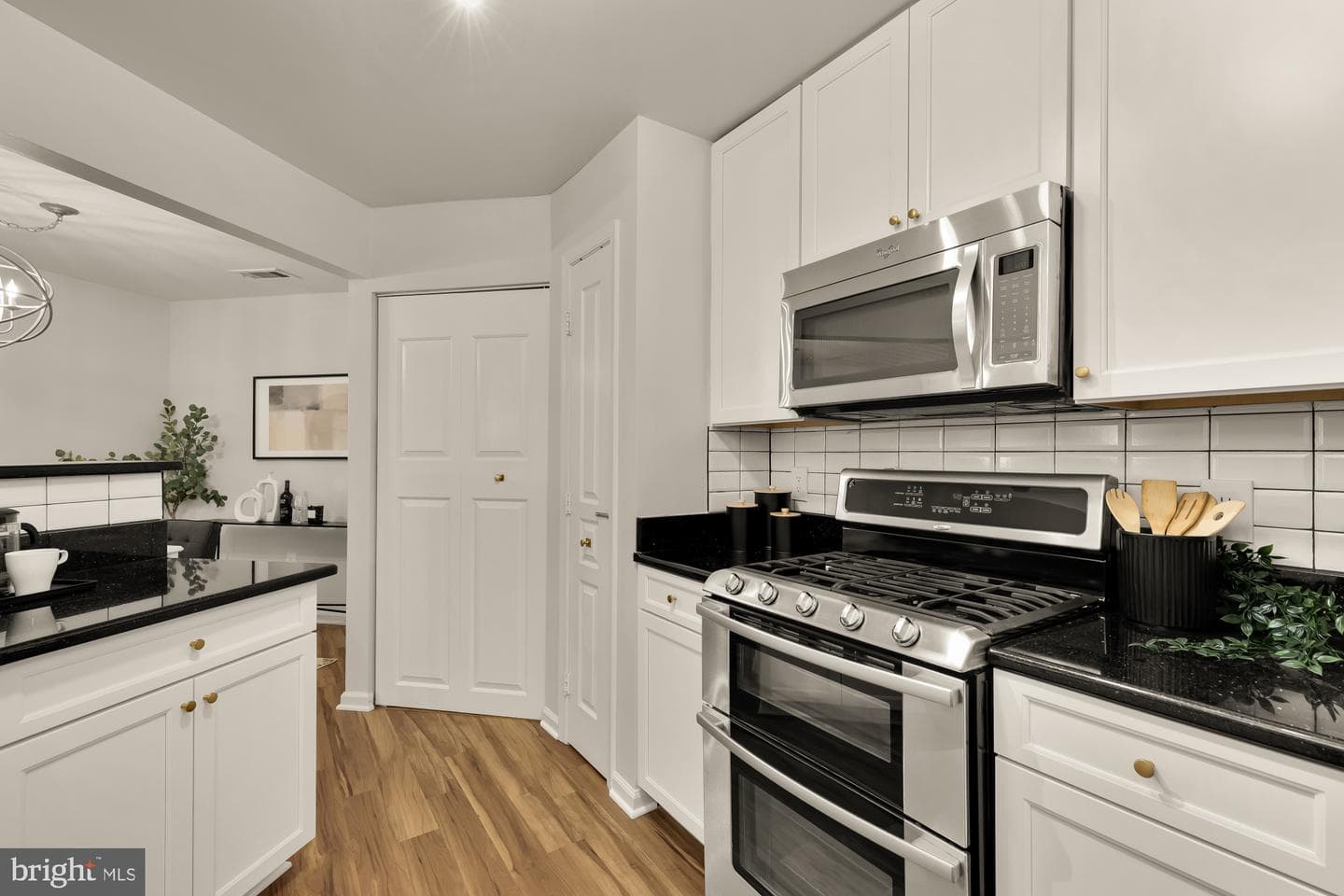 5565 Seminary Road #201 photo 16