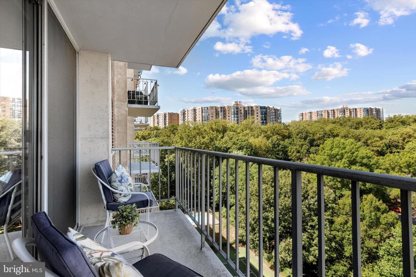 2059 Huntington Avenue #1414 photo 29