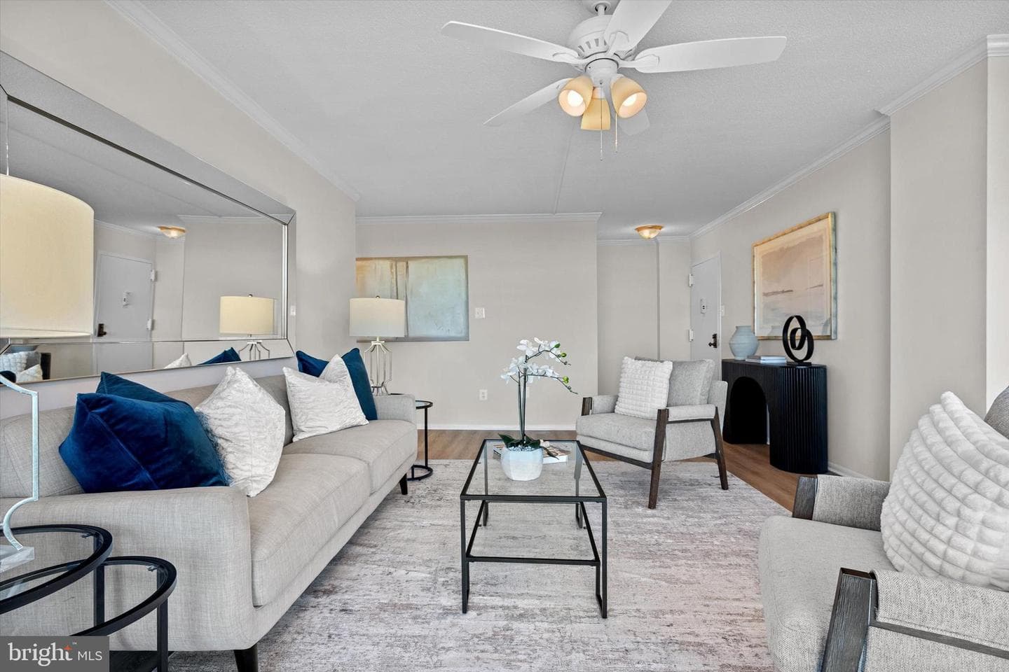 2059 Huntington Avenue #1414 photo 3