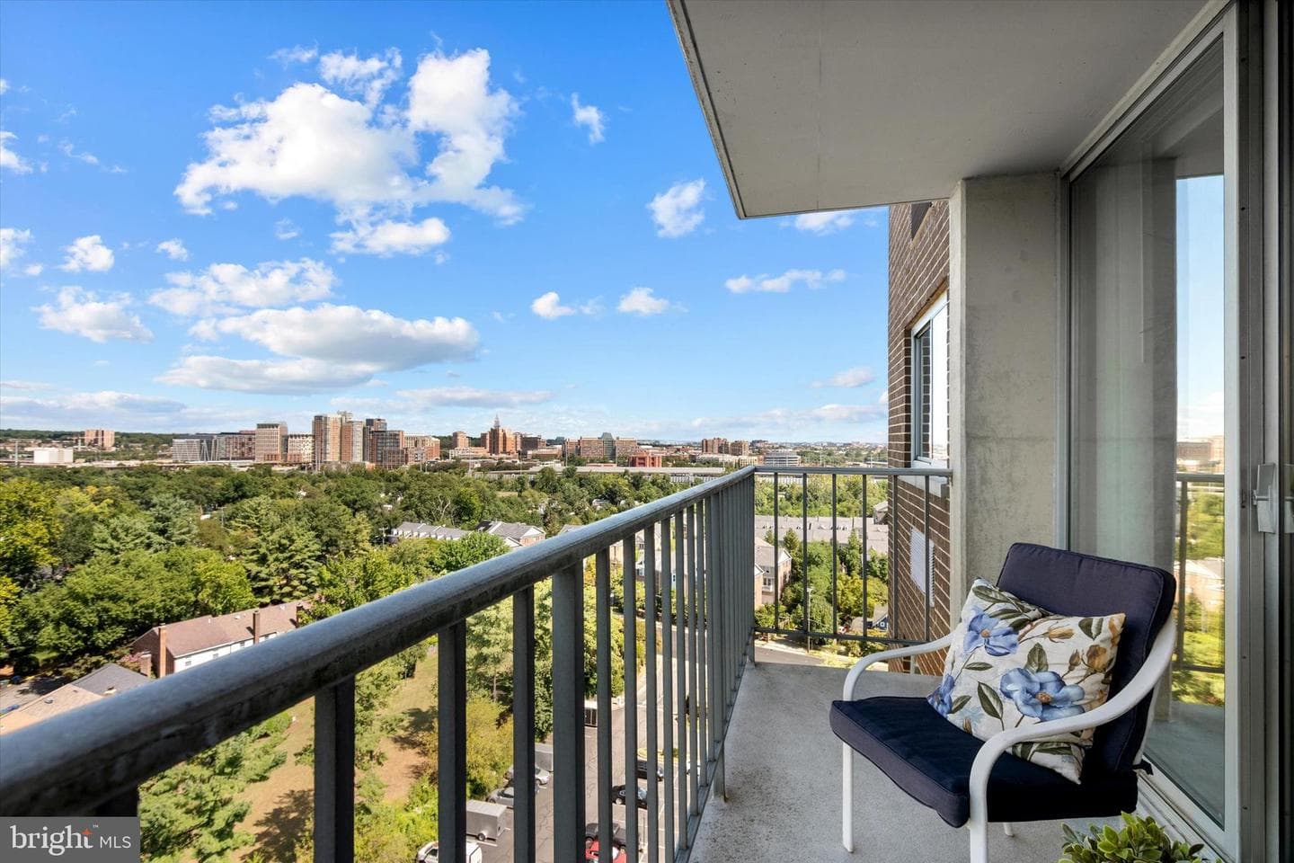2059 Huntington Avenue #1414 photo 8