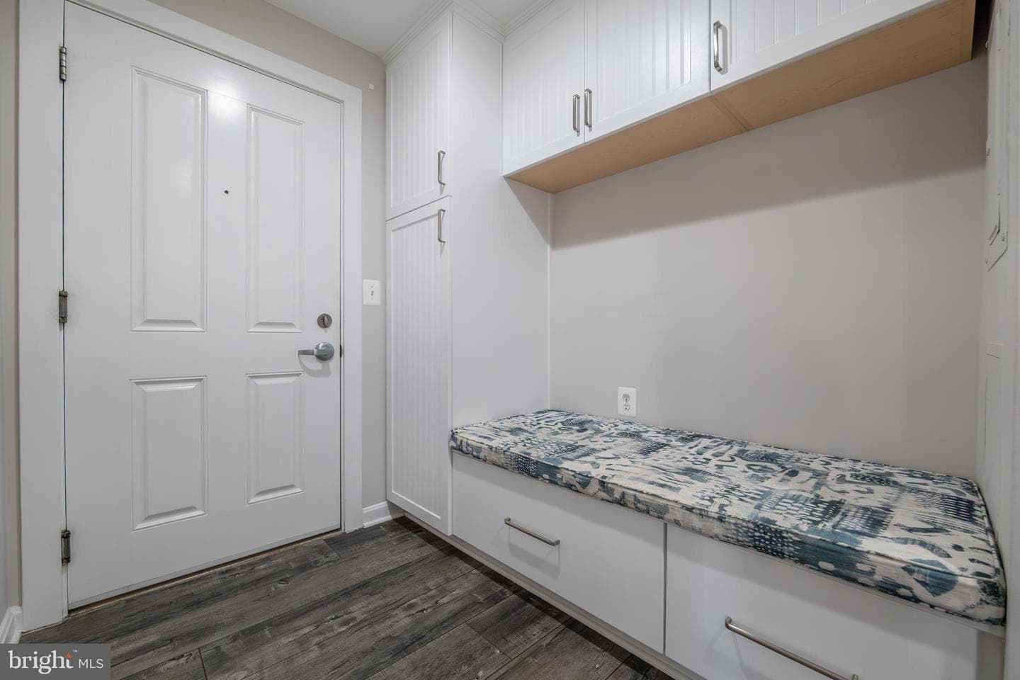 4480 Market Commons Drive #416 photo 3