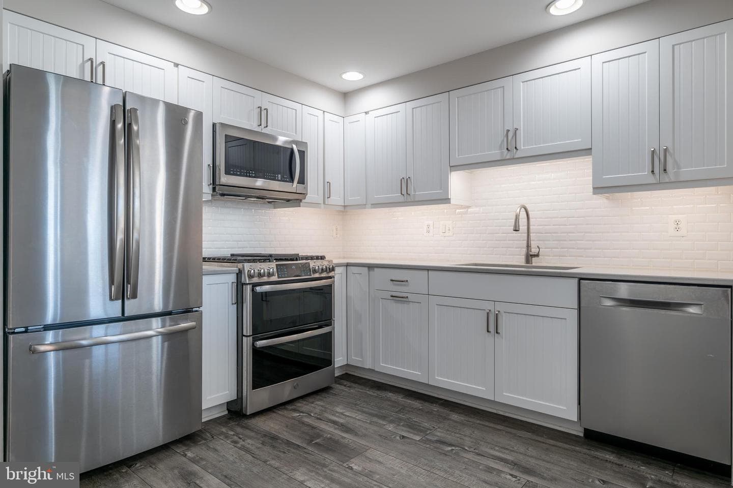 4480 Market Commons Drive #416 photo 7