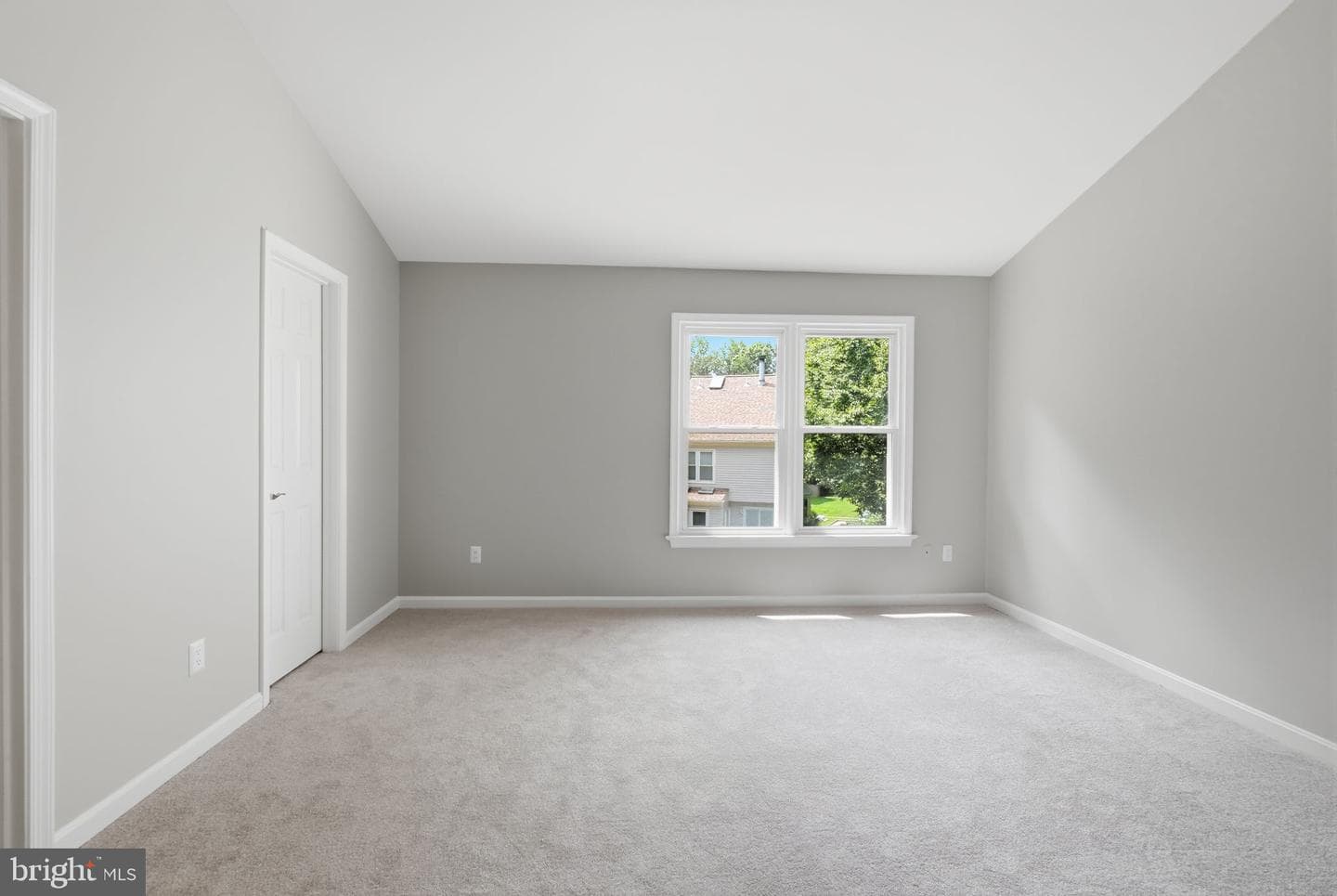 6027 Rockton Court photo 19
