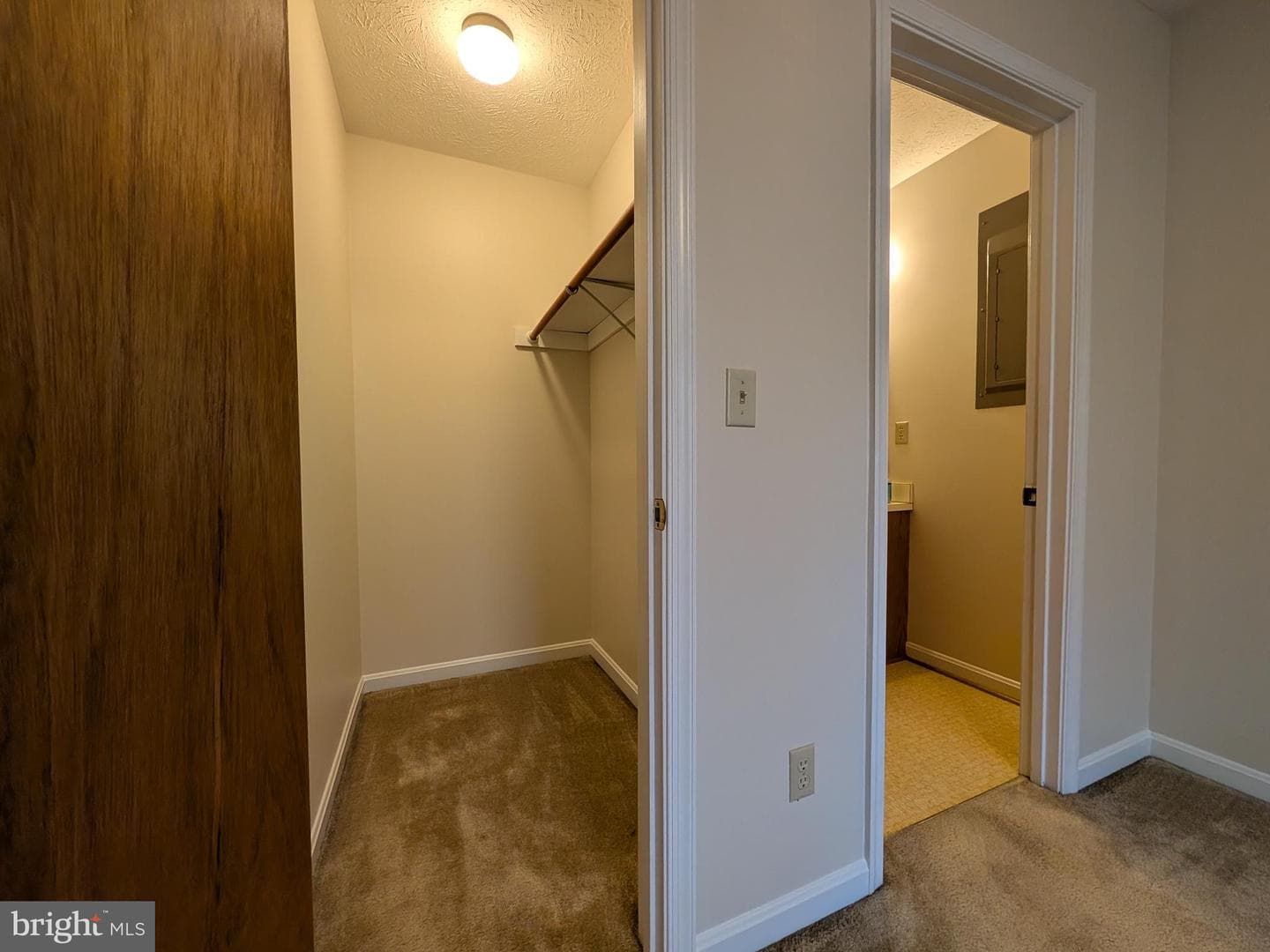 271 Rambling Road photo 14