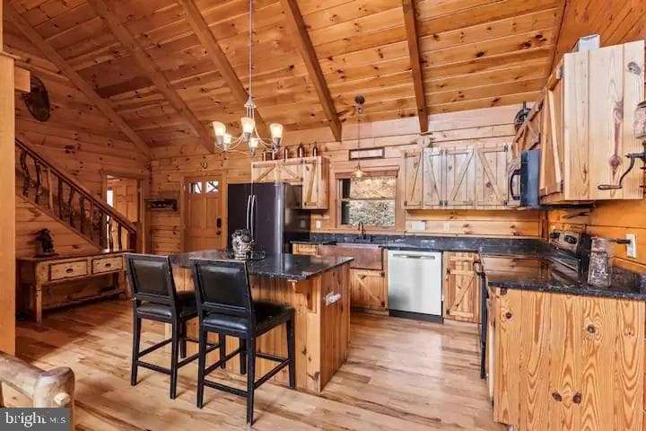 1192 Turkey Ridge Road photo 5