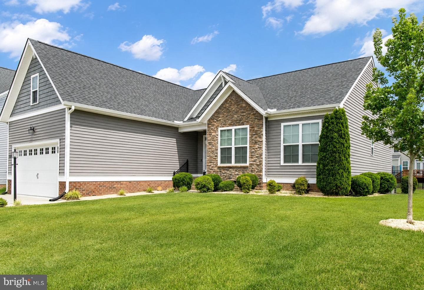 8500 Chippingford Lane photo 3