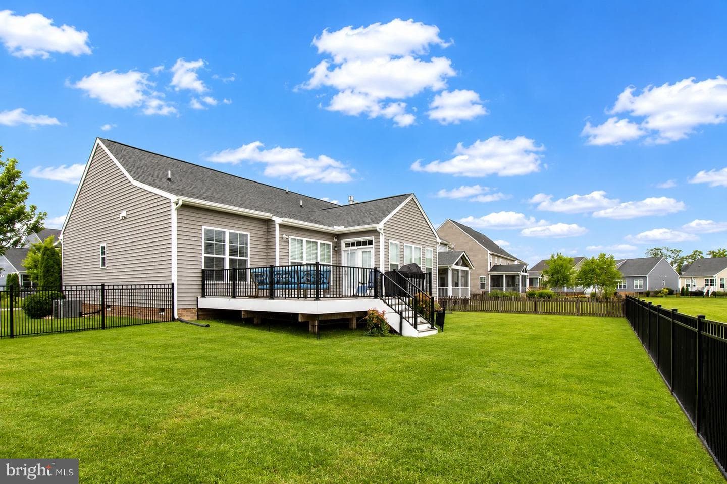 8500 Chippingford Lane photo 34