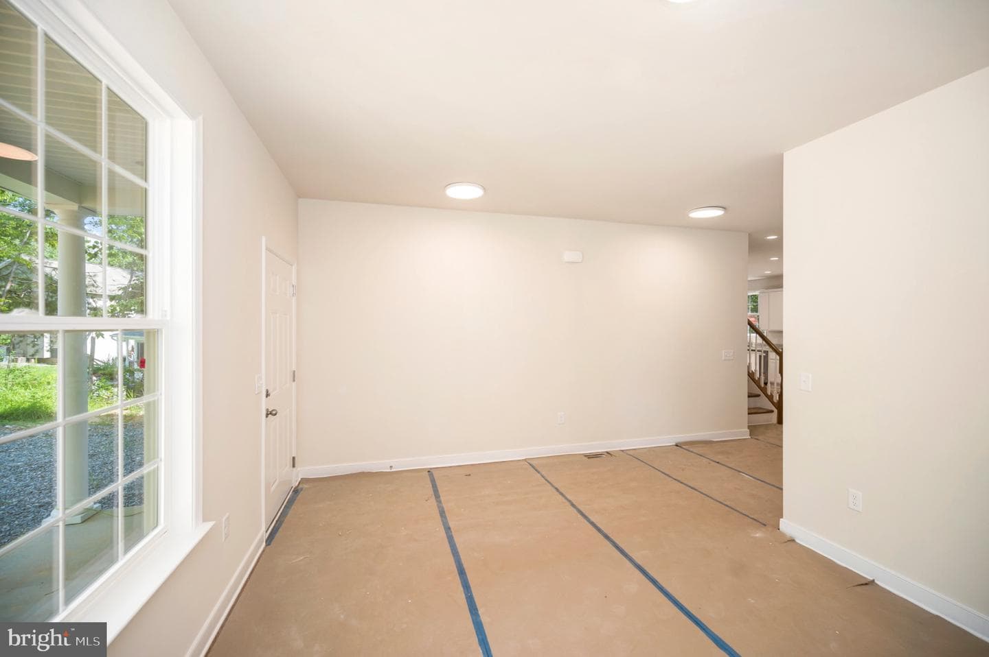6077 Hamlin Circle photo 11