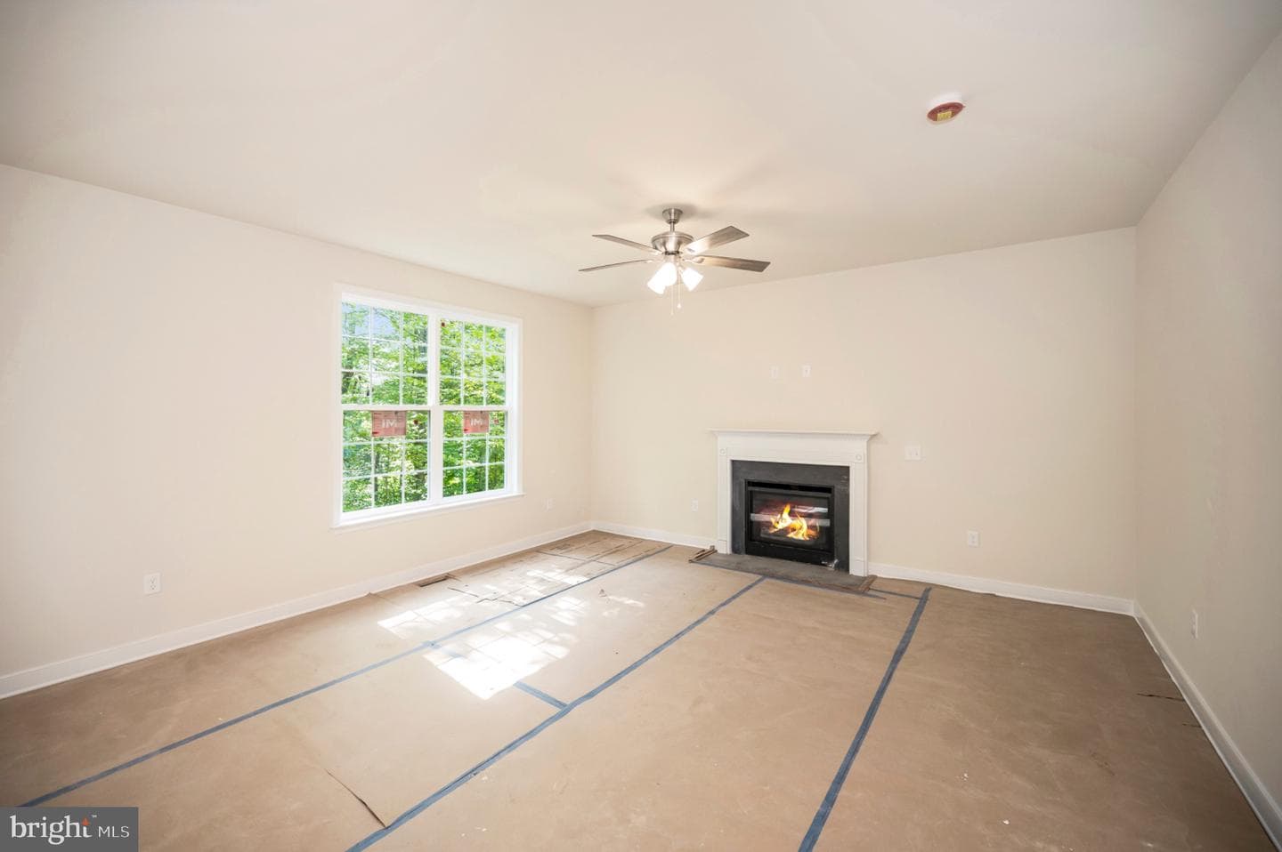 6077 Hamlin Circle photo 13
